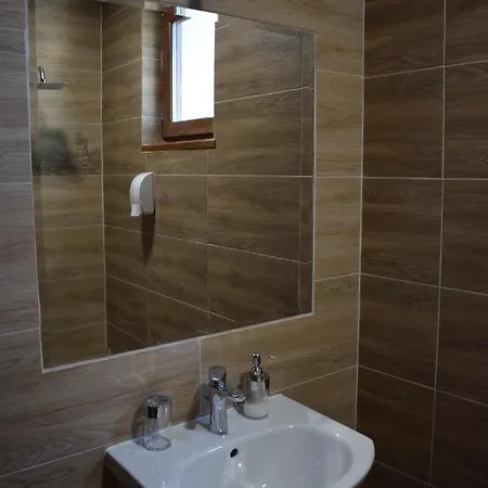 шошови Pensión Velingrado