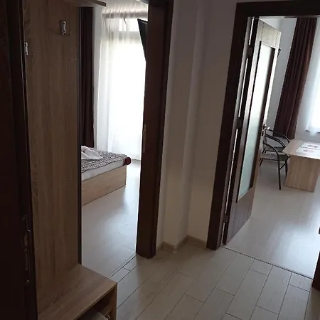 шошови Pensión Velingrado