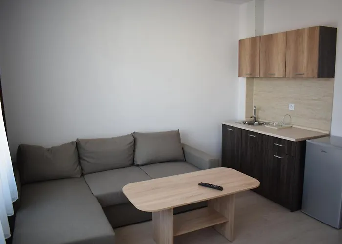 Konukevi шошови