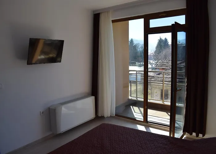 шошови Konukevi 4*