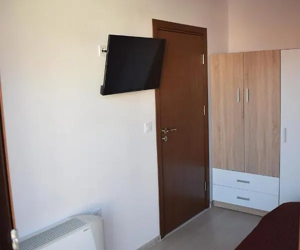 Konukevi шошови