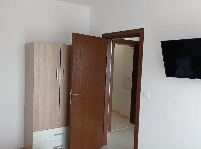 шошови Konukevi 4*